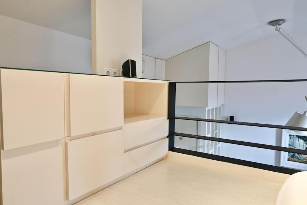 For You Rentals Apartamento Temporal Con Encanto A Pocos Metros Del Sol Myr13 Мадрид Екстер'єр фото