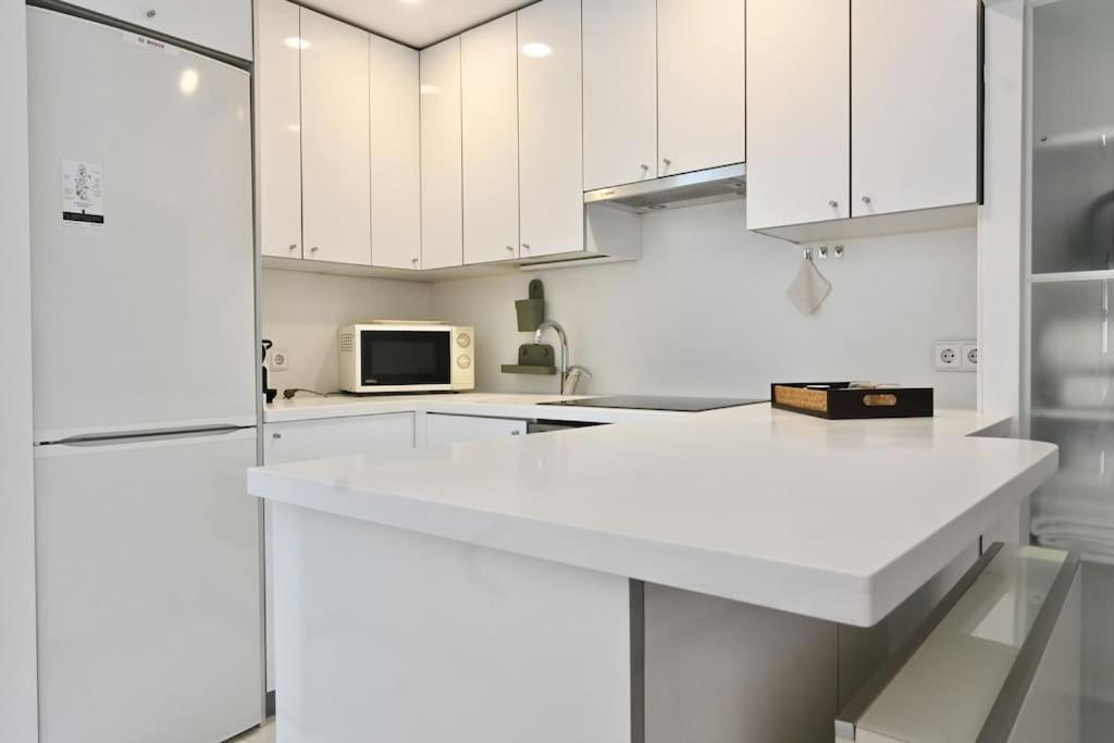 For You Rentals Apartamento Temporal Con Encanto A Pocos Metros Del Sol Myr13 Мадрид Екстер'єр фото